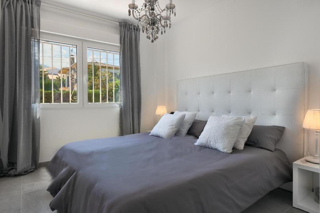 מונאצ'יל Villa Granada Garden Deluxe מראה חיצוני תמונה