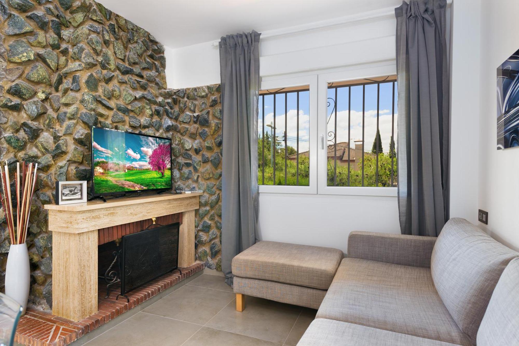 מונאצ'יל Villa Granada Garden Deluxe מראה חיצוני תמונה