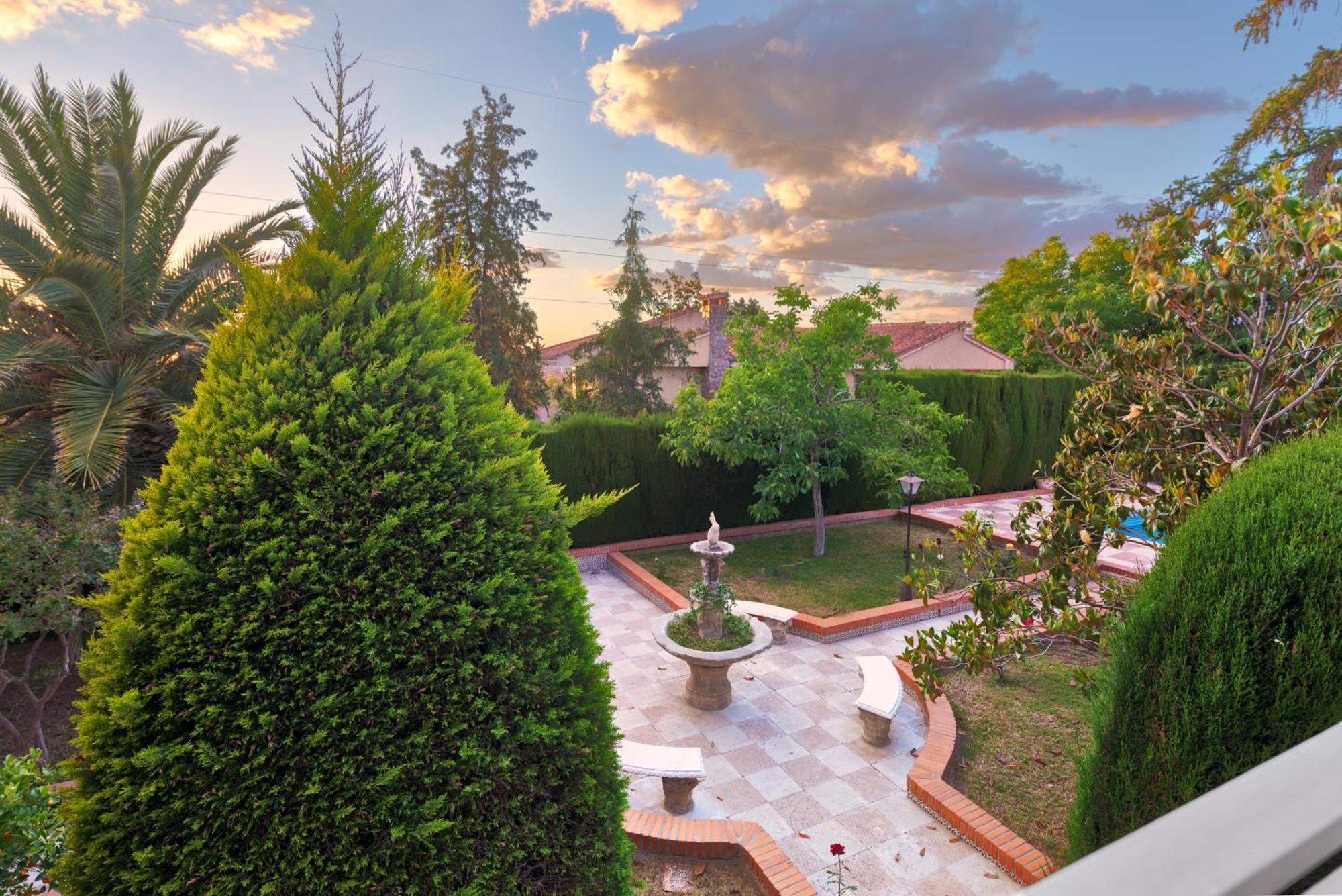 מונאצ'יל Villa Granada Garden Deluxe מראה חיצוני תמונה