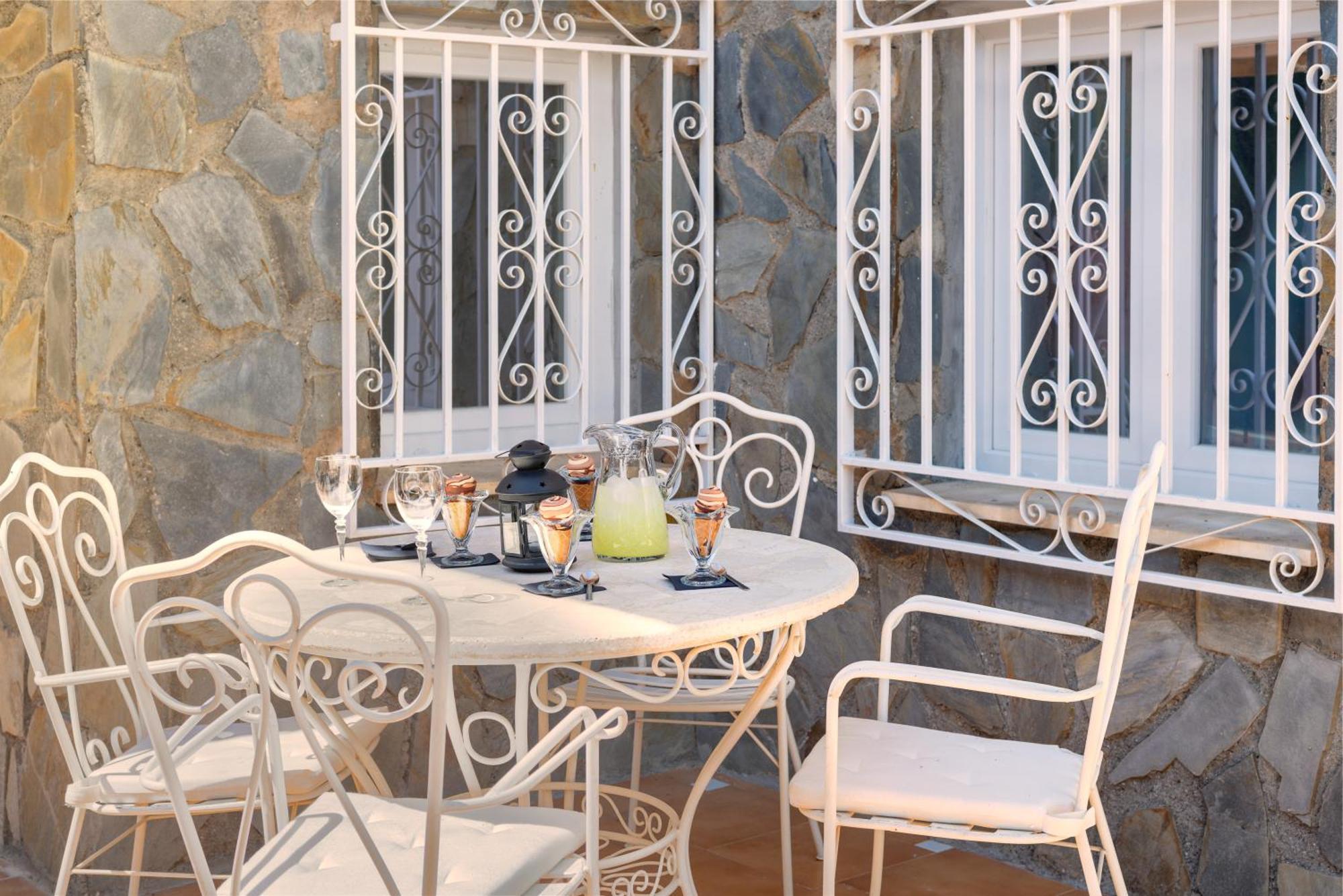 מונאצ'יל Villa Granada Garden Deluxe מראה חיצוני תמונה