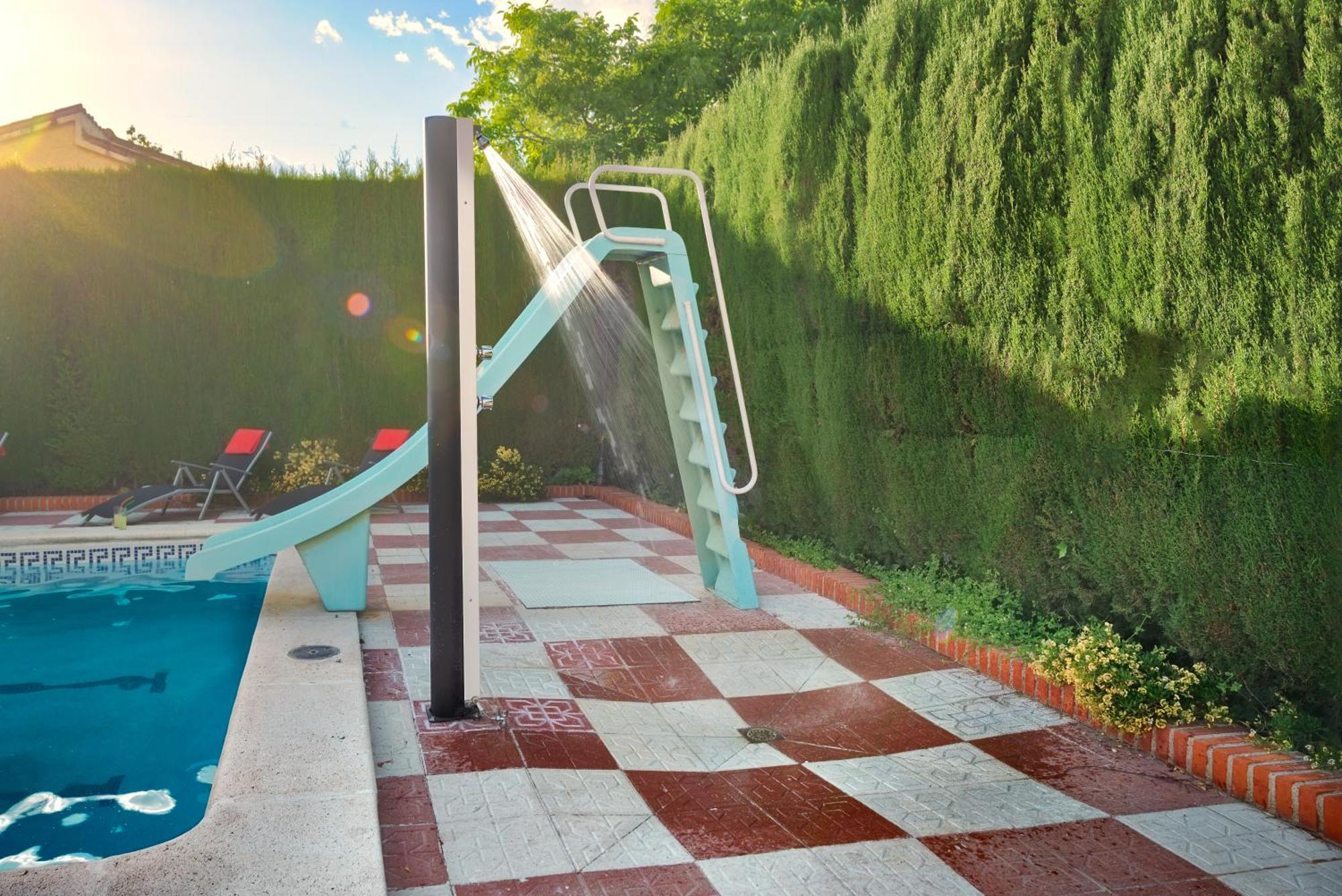 מונאצ'יל Villa Granada Garden Deluxe מראה חיצוני תמונה